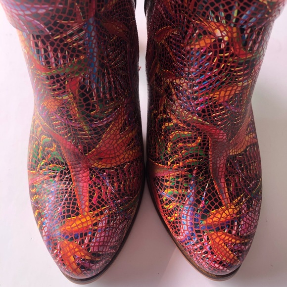 Satori Angel Boots - Picture 8 of 8